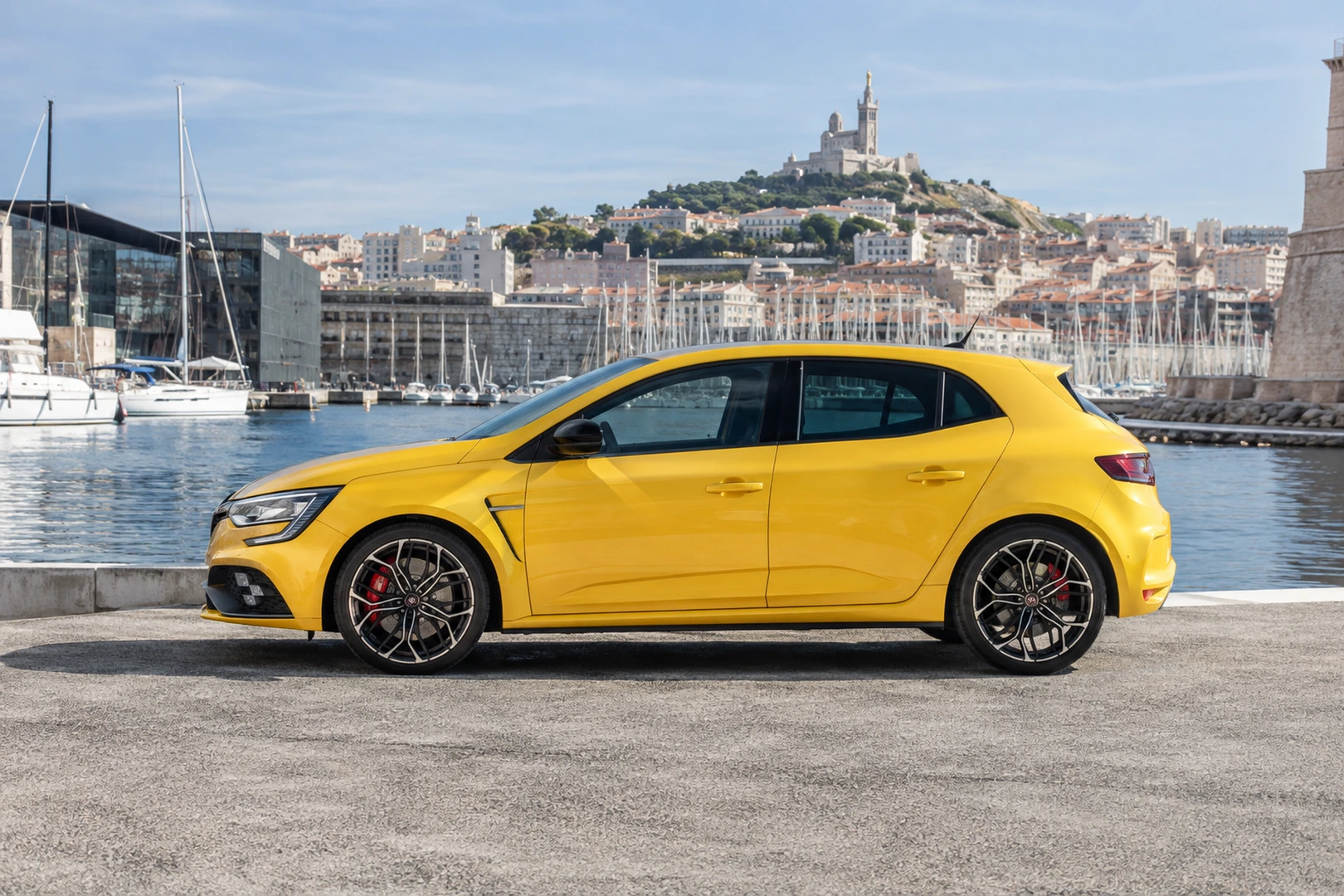 АВТО 1008832 Renault Megane R S Trophy