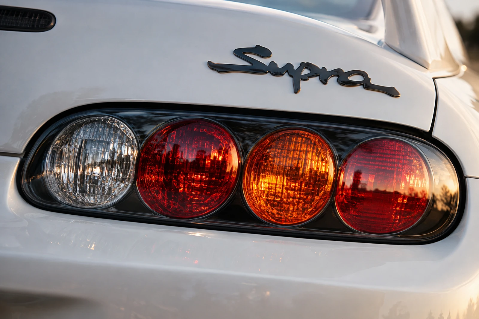 АВТО 1008230 Тойота Супра A80 Круги фонарей