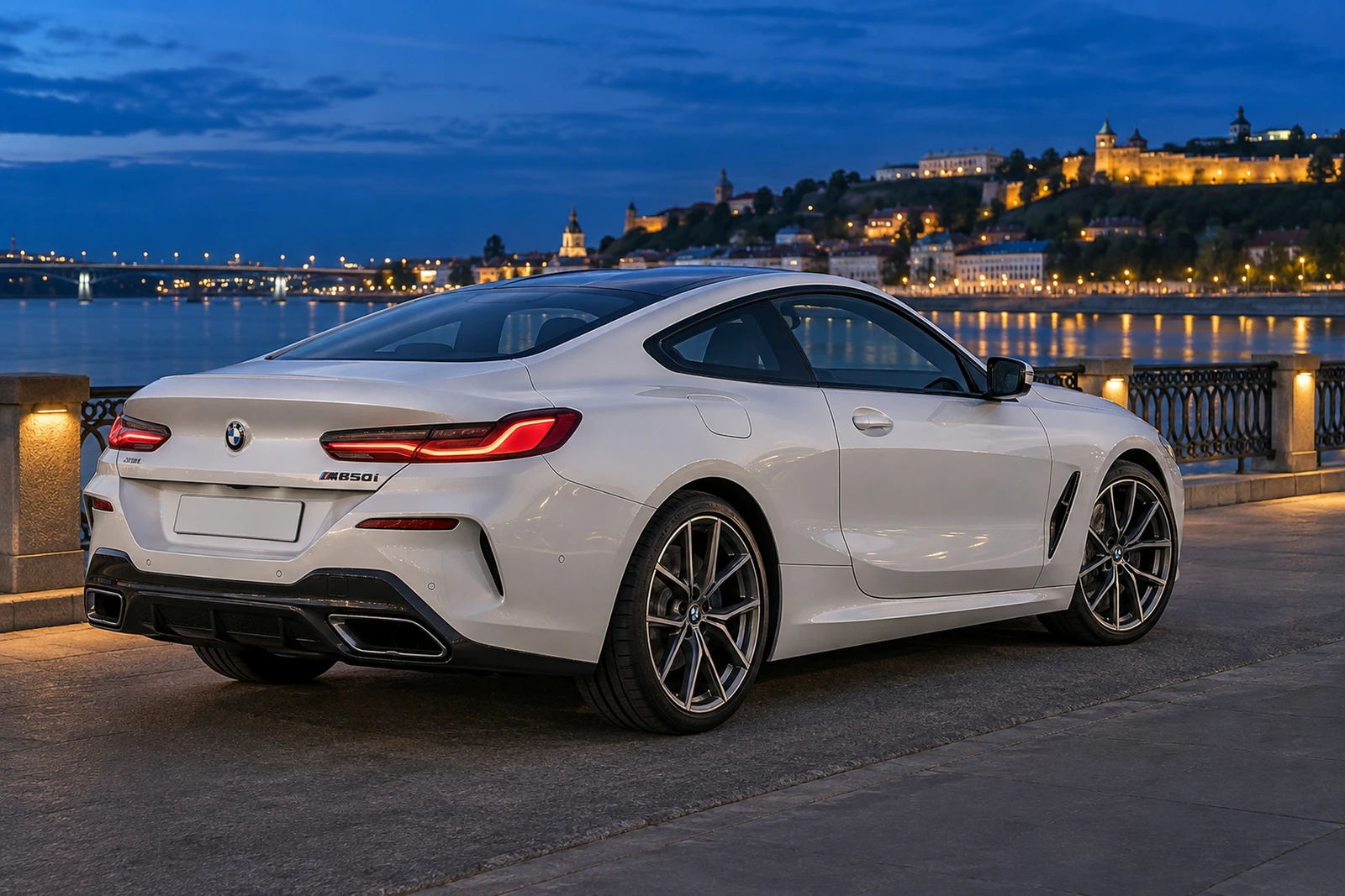 АВТО 1007974 БМВ M850i белый Нижний Новгород
