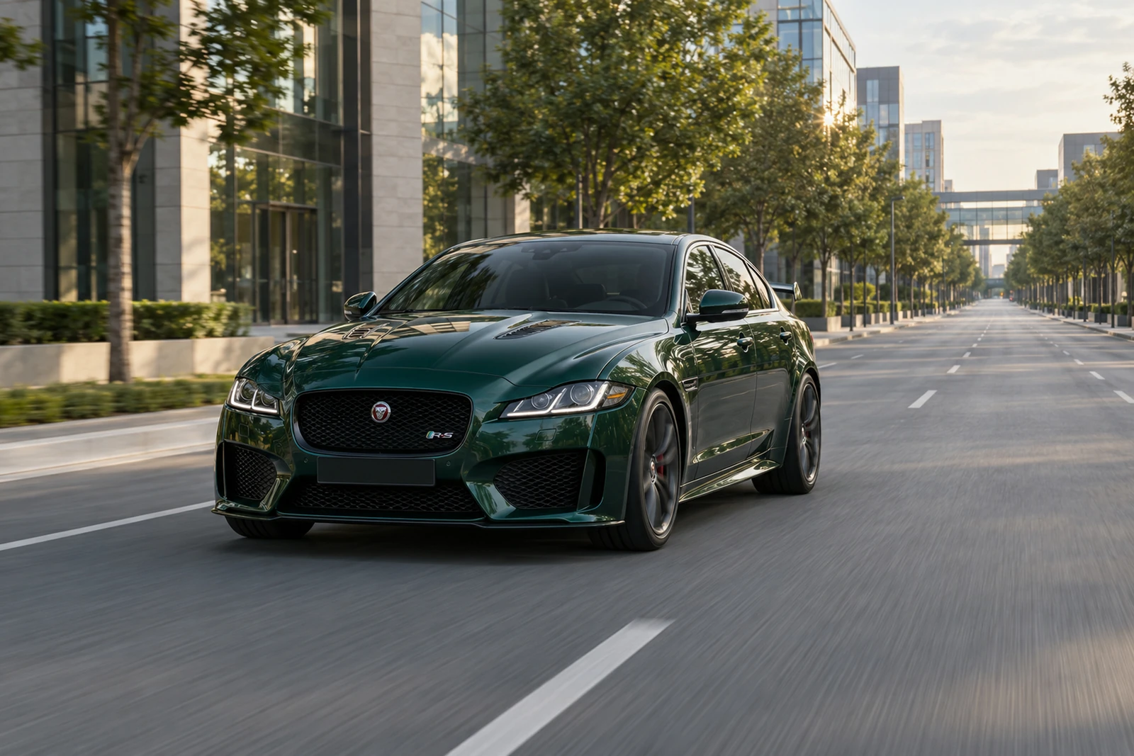 АВТО 1007694 Ягуар-XFR-S-деловой-бульвар