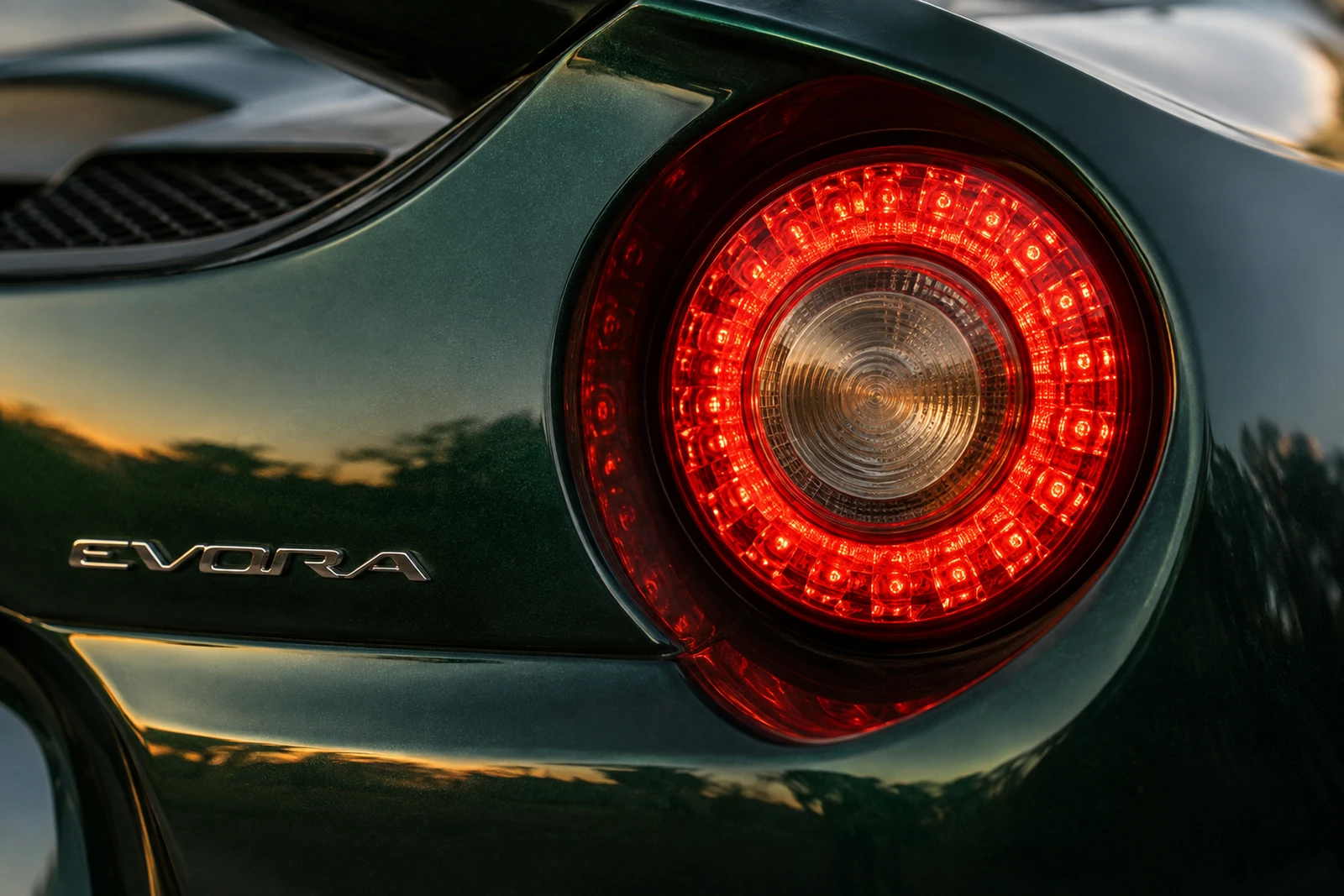 АВТО 1008472 Лотус Evora круглый фонарь