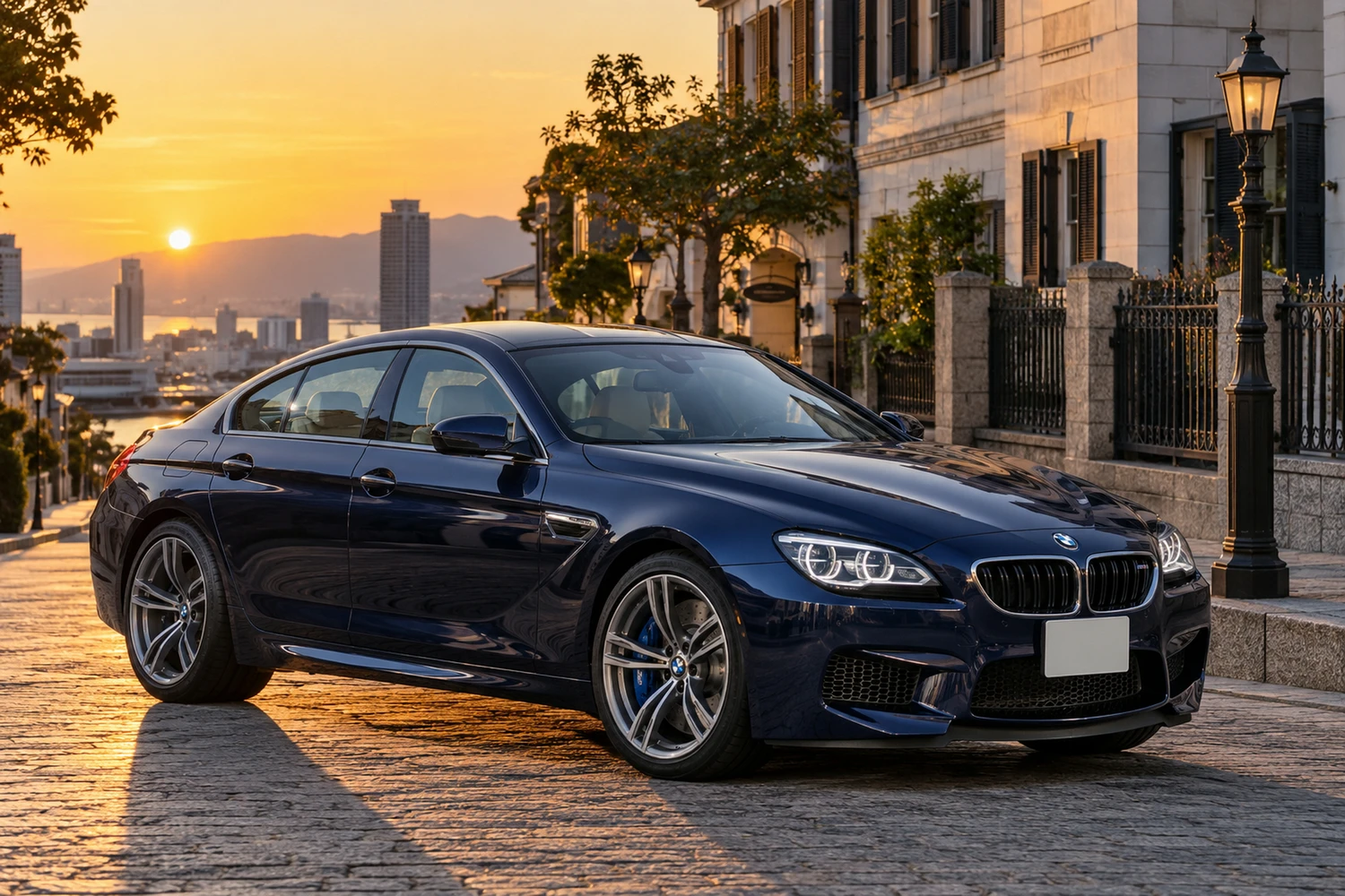 АВТО 1007152 BMW M6 Gran Coupe тёмно синий Кобе