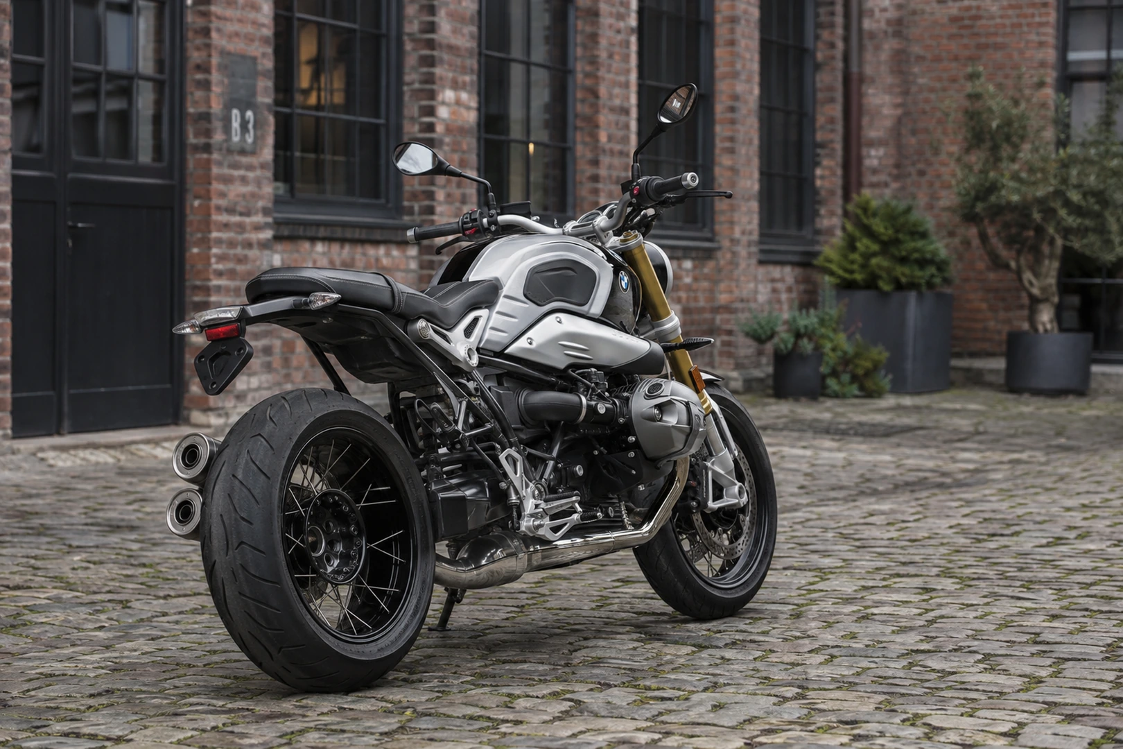 АВТО 1008804 BMW R nineT мото