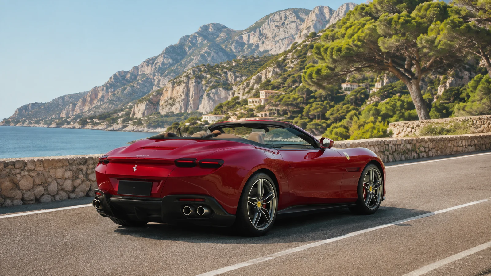 АВТО 1001205 красная Ferrari Roma Spider на прибрежной дороге