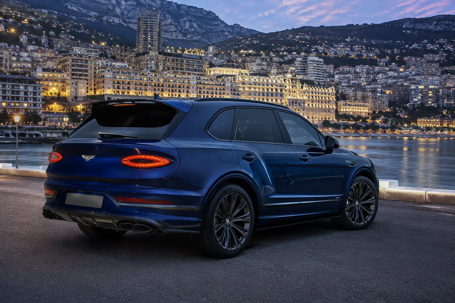 АВТО 1003883 Bentley Bentayga на набережной Монако