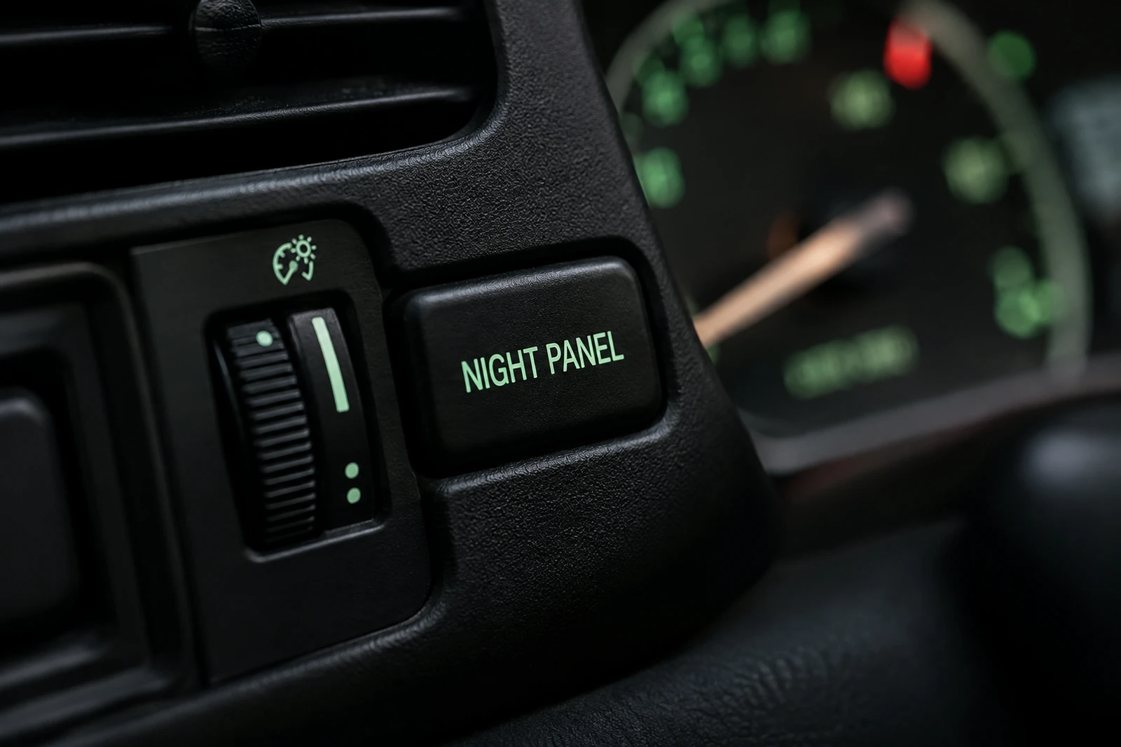 АВТО 1008480 Сааб кнопка Night Panel