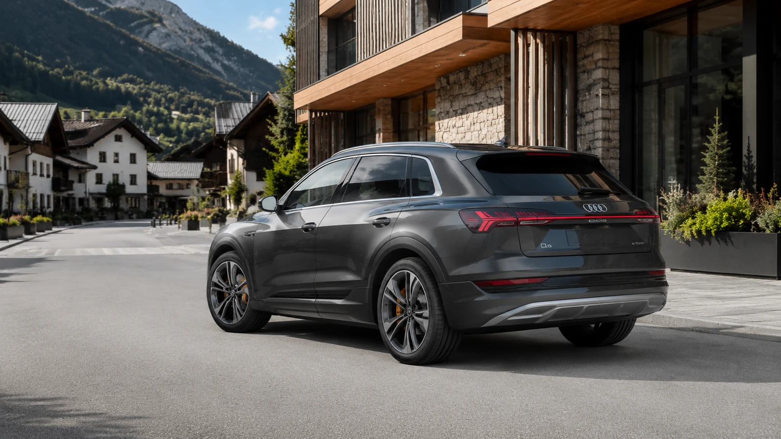 АВТО 1001258 серый Audi Q8 e-tron в горном городе