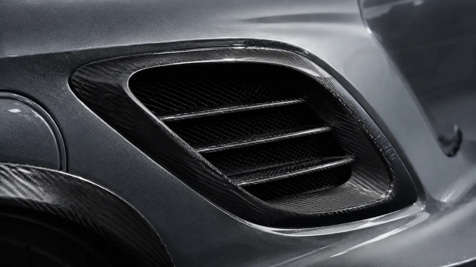 АВТО 1001117 крупный план воздухозаборника Porsche