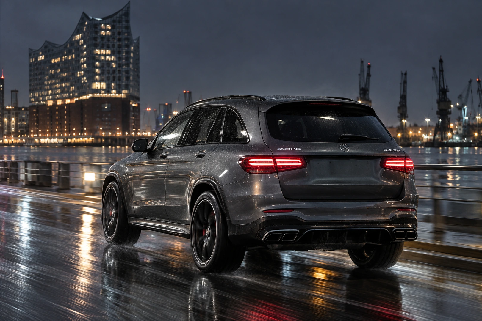 АВТО 1008860 Mercedes-AMG GLC 63