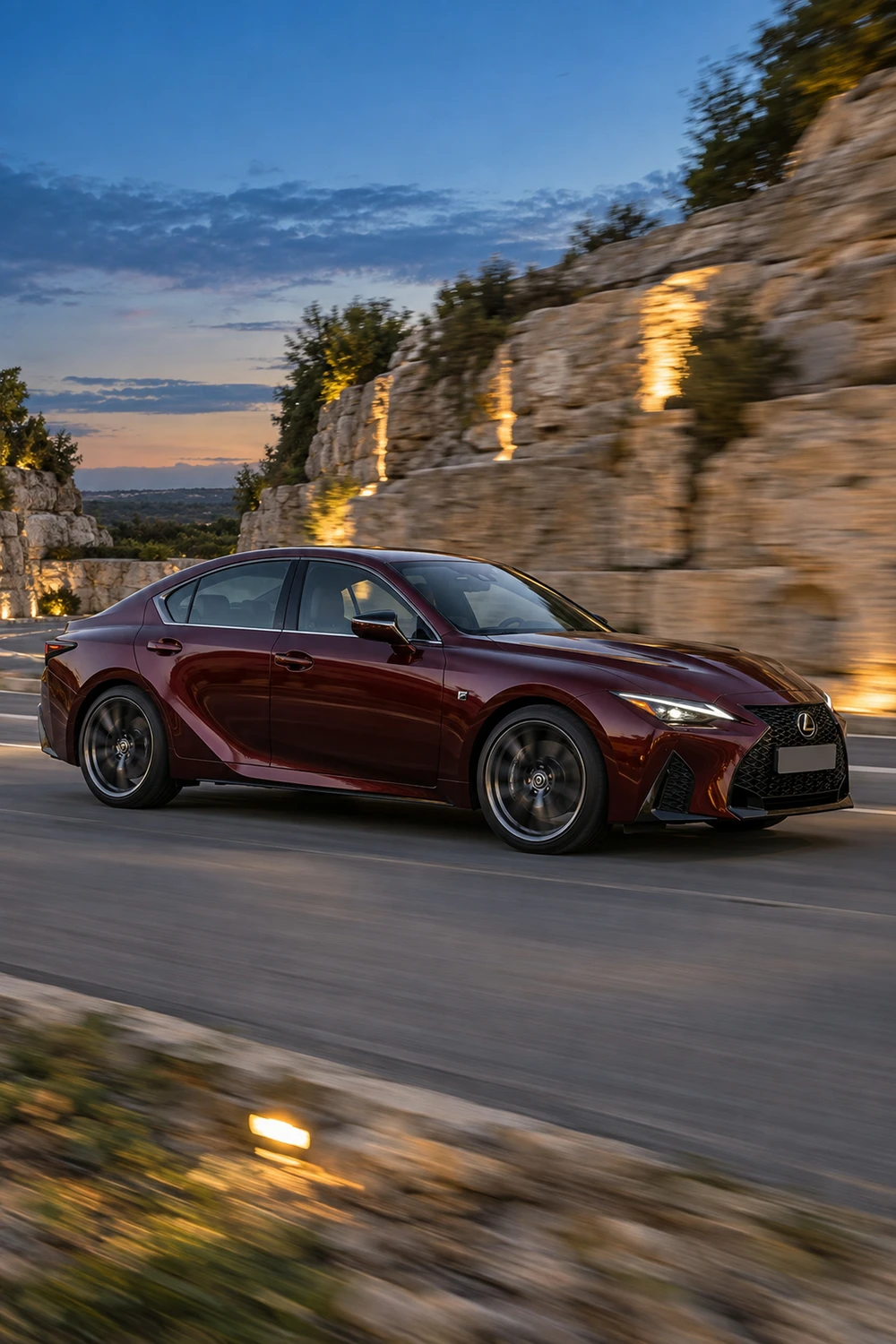 АВТО 1007097 Lexus IS500 бордовый каменный разрез
