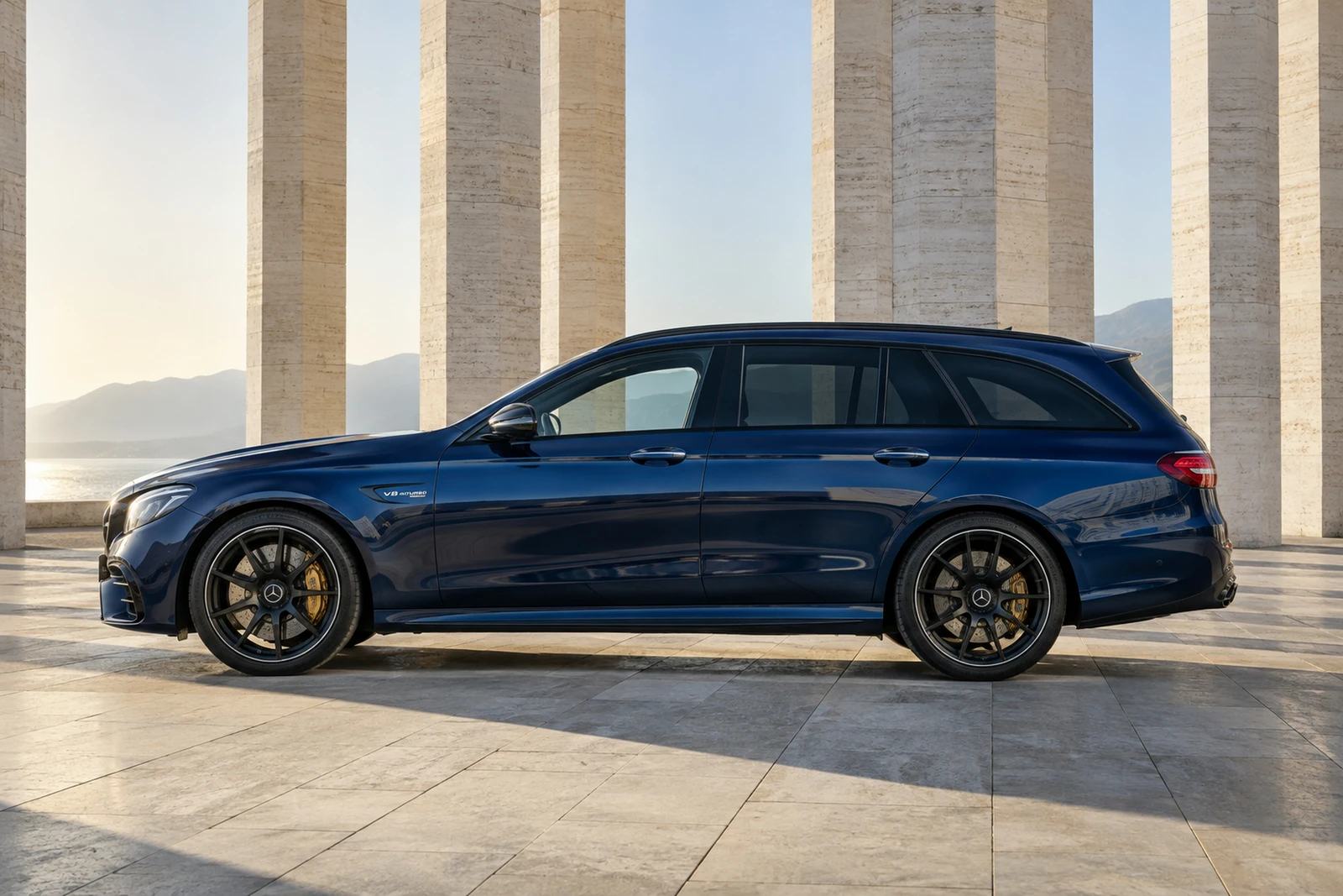 АВТО 1008424 Мерседес E63 Универсал Синий Площадь