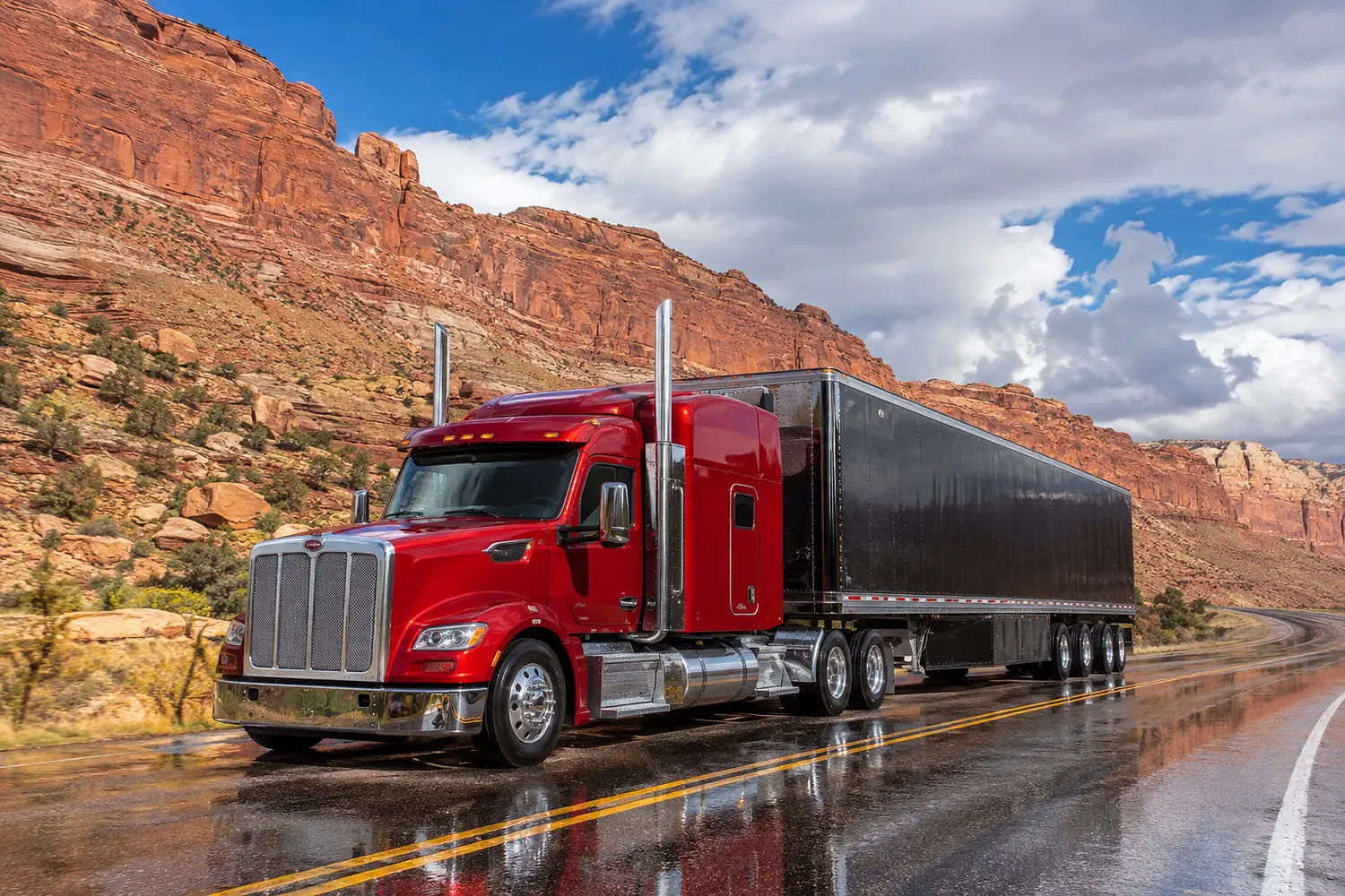 АВТО 1003570 красный Peterbilt 589 с полуприцепом в каньоне