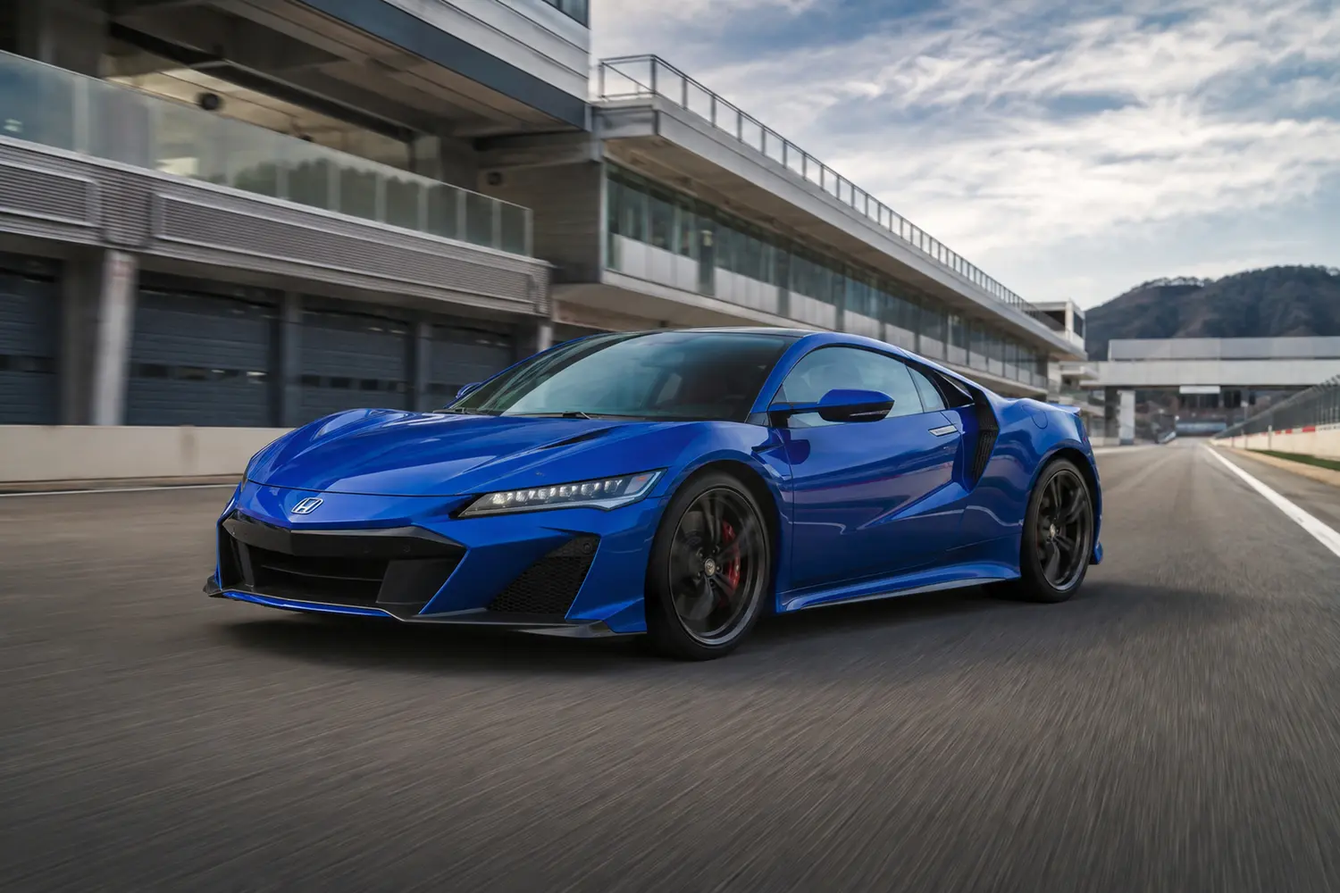 АВТО 1003730 синий Honda NSX Type S на стартовой прямой автодрома
