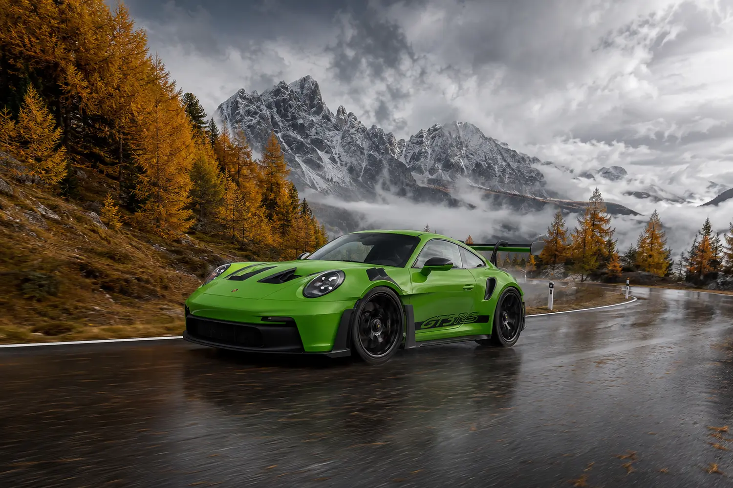 АВТО 1003492 зелёный Porsche 911 GT3 RS на осеннем перевале