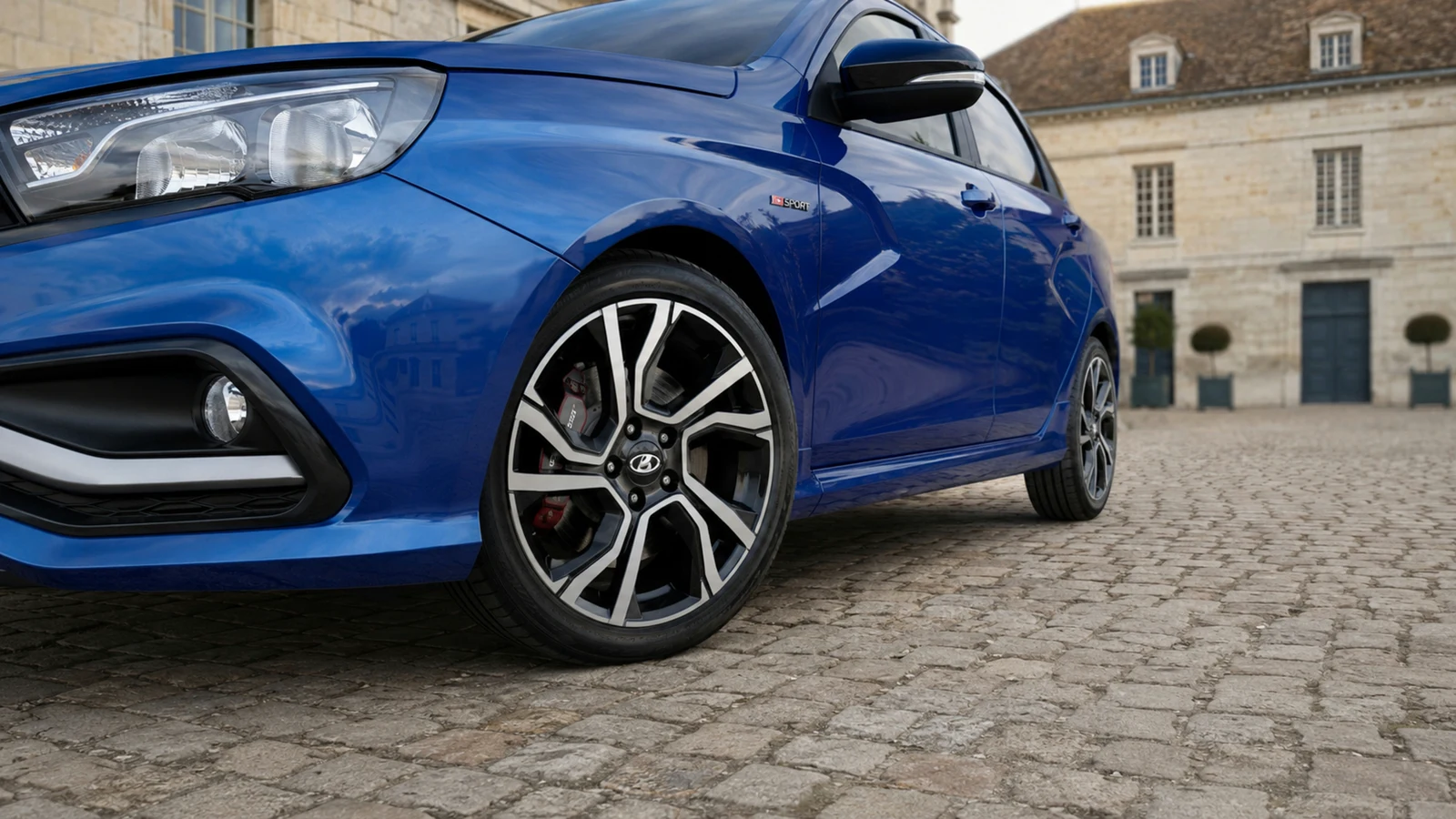 АВТО 1003217 тёмно-синий Lada Vesta Sport крупно премиальный кадр