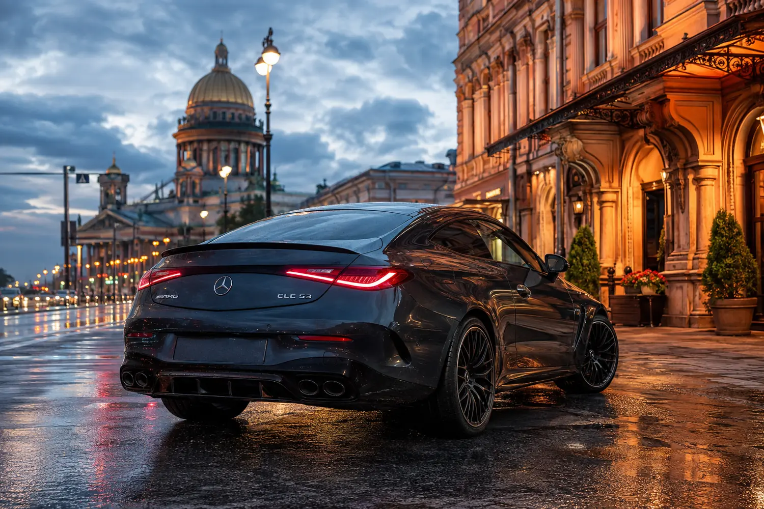 АВТО 1003863 Mercedes-AMG CLE 53 в Петербурге после дождя