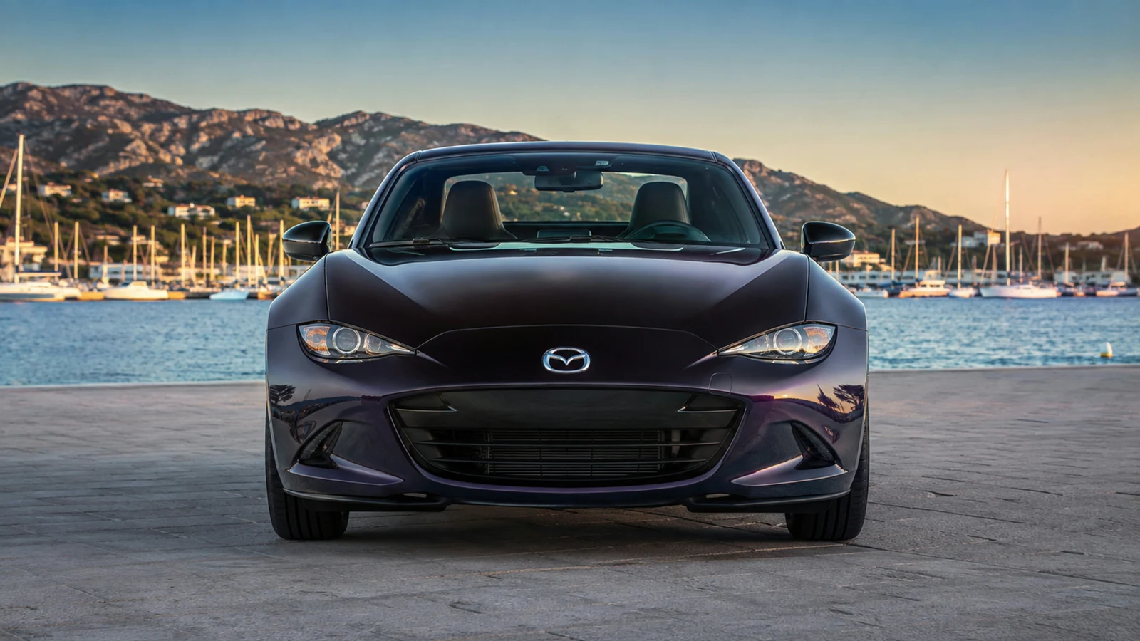 АВТО 1003195 фиолетовый Mazda MX-5 RF крупно премиальный кадр