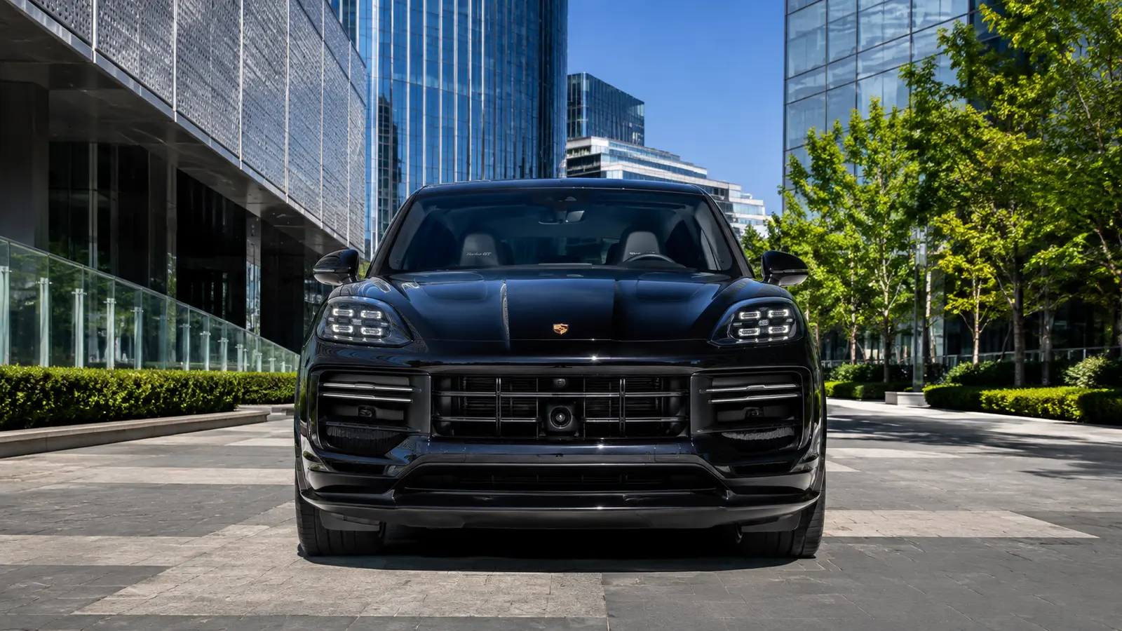 АВТО 1000463 чёрный Porsche Cayenne Turbo GT вид спереди
