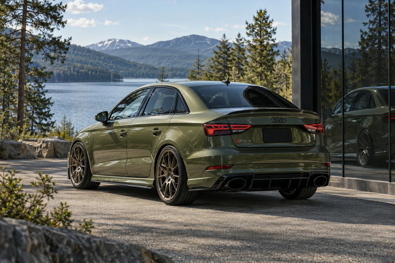 АВТО 1006860 Audi RS3 8V оливковый солнечный сосняк