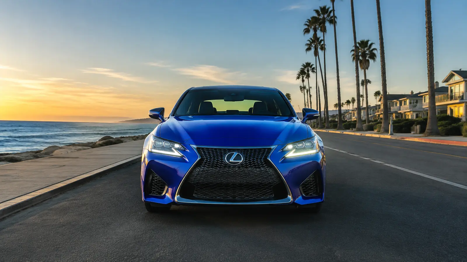 АВТО 1000521 синий Lexus GS F на вечерней улице
